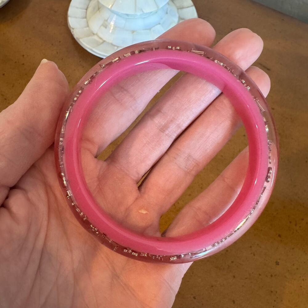 Louis Vuitton Vintage Pink Inclusion Monogram Resin Bangle Bracelet - Picture 3 of 4
